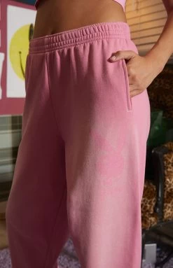 Women's Airbrush Sweatpants -Playboy Clothing 0850484260098NEW 04 066 0d476202 936e 47c7 aa98 13e393a5c266