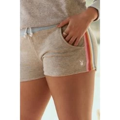 Women's Warmup Shorts -Playboy Clothing PLAYBOY SUMMER22 LOOK 11 2701 2880px 3f9cedd3 08fa 463a 95c4 d5d736af2702